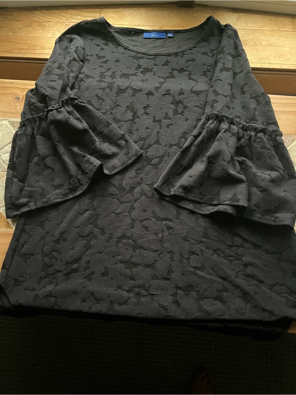 Apt. 9 Black Floral Textured Scoop Neck 3/4 Ruffle Sleeve Blouse Women’s M # 455